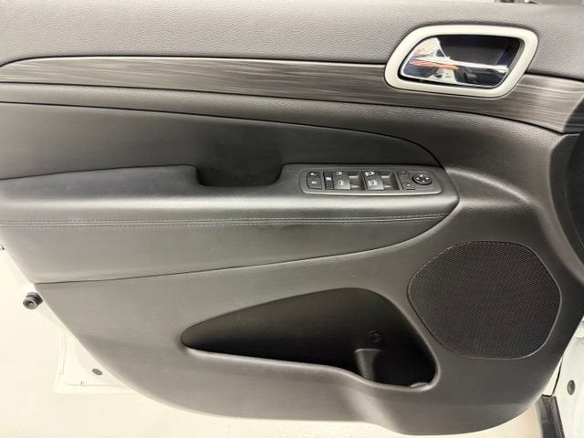 2022 Jeep Grand Cherokee WK Laredo X 4x4