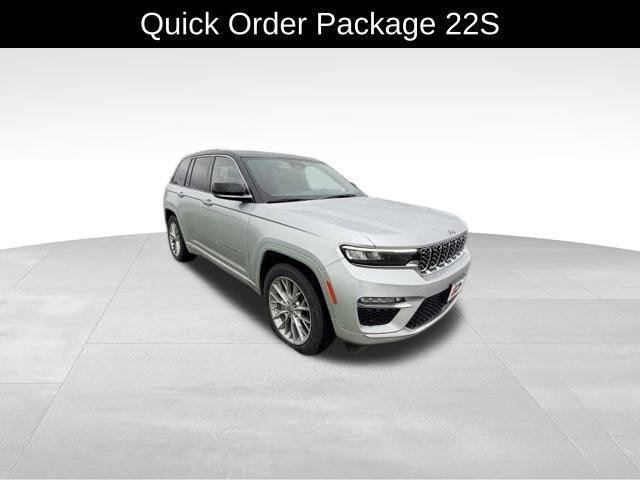 2022 Jeep Grand Cherokee Summit 4x4