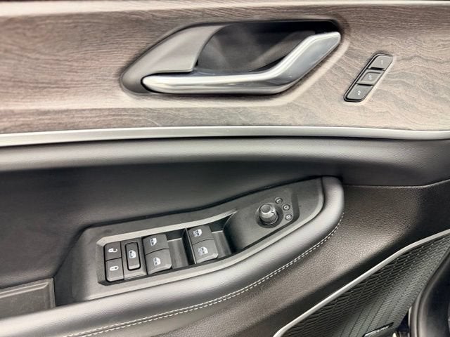 2025 Jeep Grand Cherokee L Limited 4x4