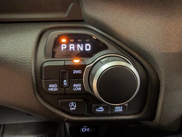 2025 RAM 1500 Warlock Crew Cab 4x4 5'7" Box