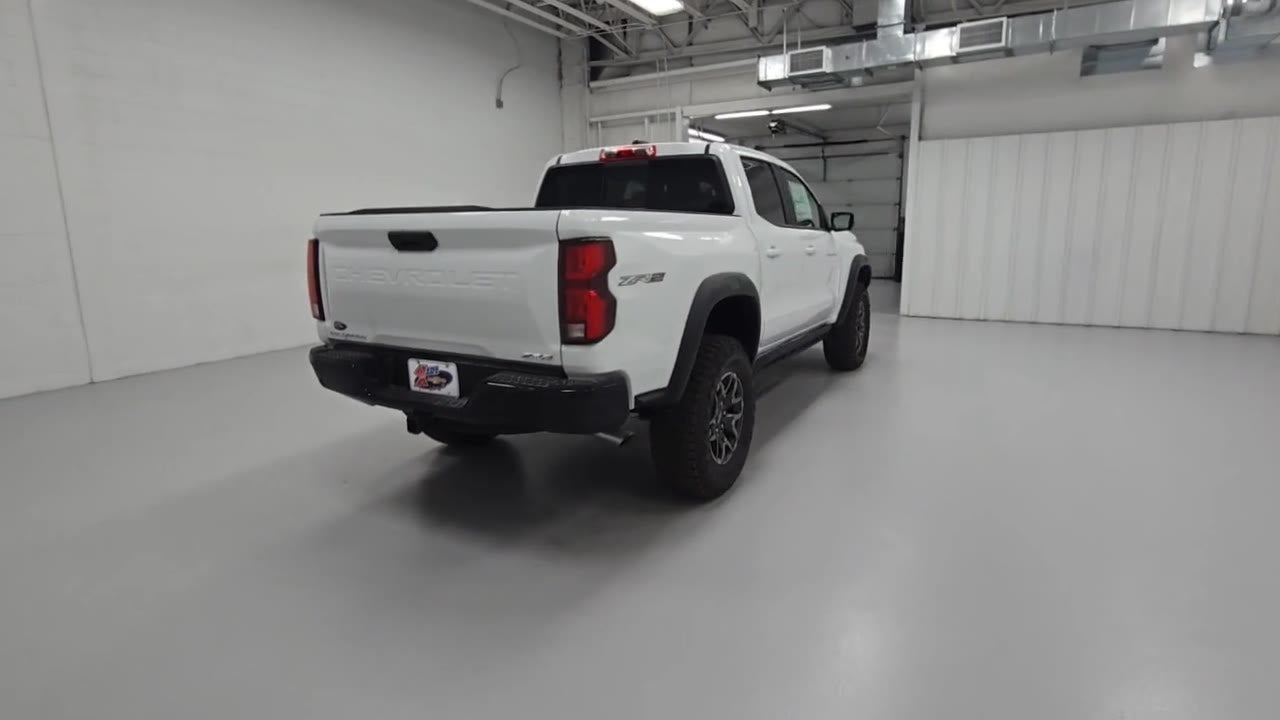 2025 Chevrolet Colorado ZR2