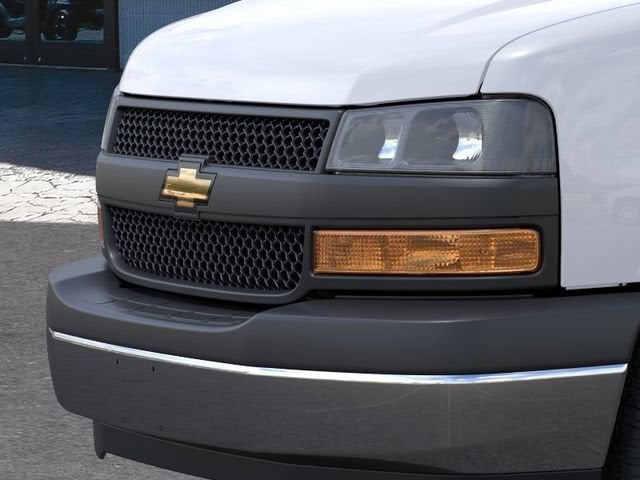 2026 Chevrolet Express Cargo 1WT