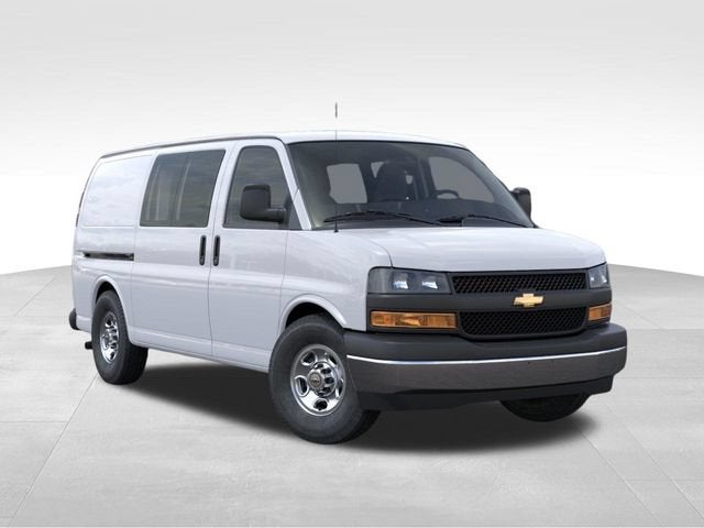 2026 Chevrolet Express Cargo 1WT