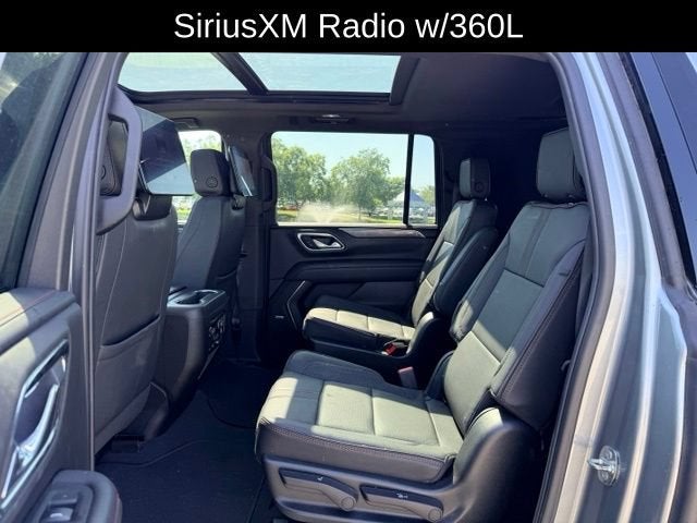 2023 Chevrolet Suburban RST