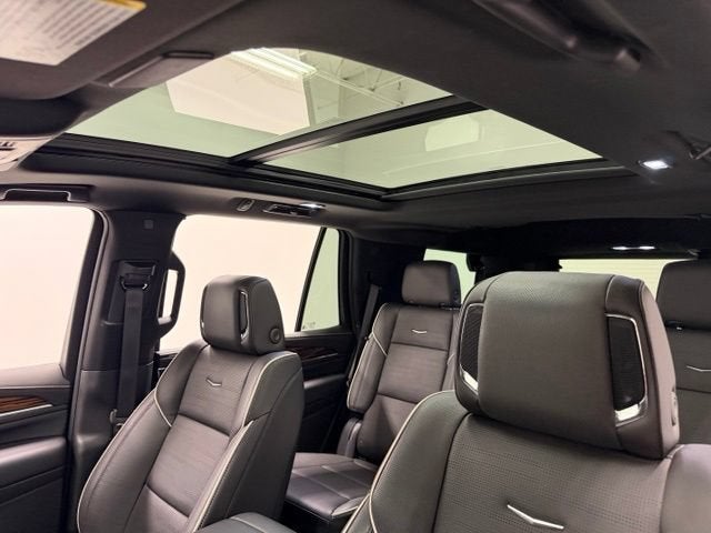 2023 Cadillac Escalade 4WD Premium Luxury