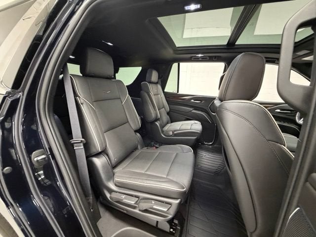 2023 Cadillac Escalade 4WD Premium Luxury