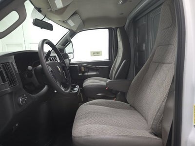 2026 Chevrolet Express Cutaway 3500 1WT