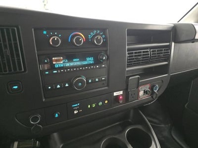 2026 Chevrolet Express Cutaway 3500 1WT