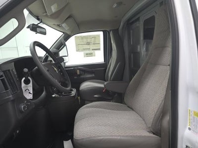 2026 Chevrolet Express Cutaway 3500 1WT