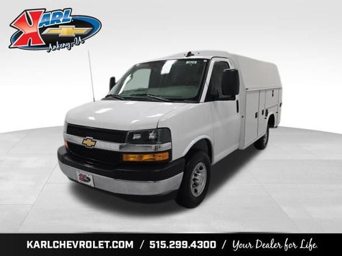 2026 Chevrolet Express Cutaway 3500 1WT