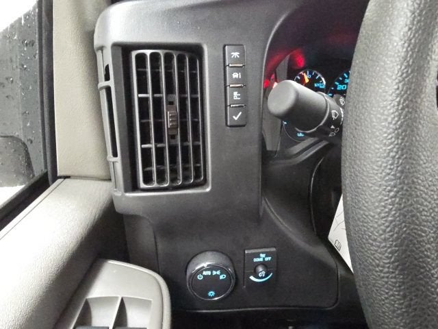 2026 Chevrolet Express Cutaway 3500 1WT