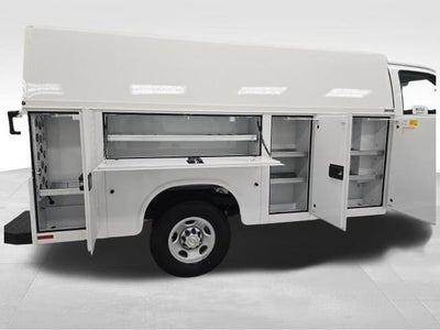 2026 Chevrolet Express Cutaway 3500 1WT