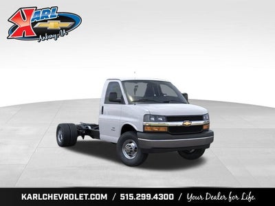 2026 Chevrolet Express Cutaway 3500 1WT