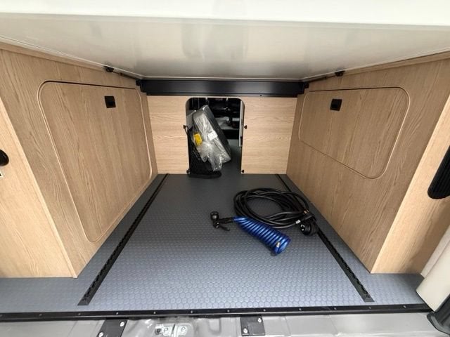 2025 RAM ProMaster Cargo Van SLT+