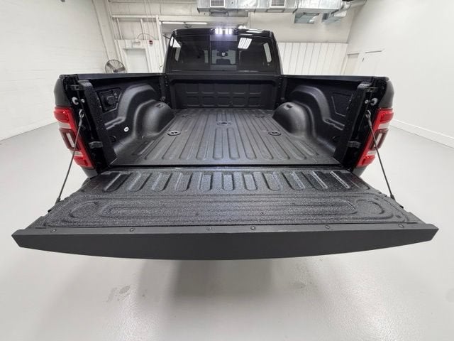 2021 RAM 2500 Laramie Crew Cab 4x4 6'4" Box