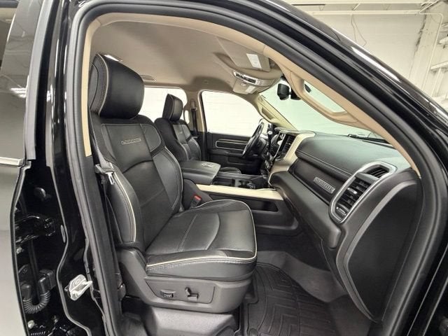 2021 RAM 2500 Laramie Crew Cab 4x4 6'4" Box
