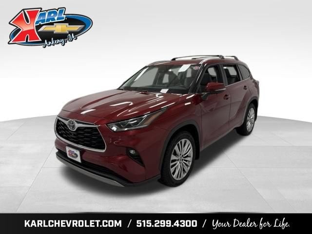2024 Toyota Highlander Platinum