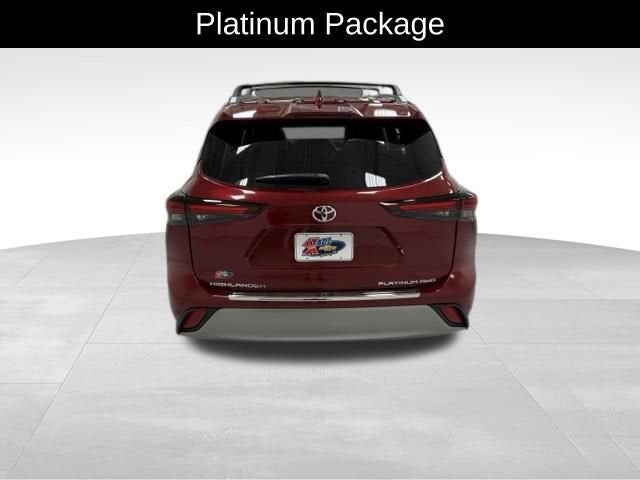 2024 Toyota Highlander Platinum