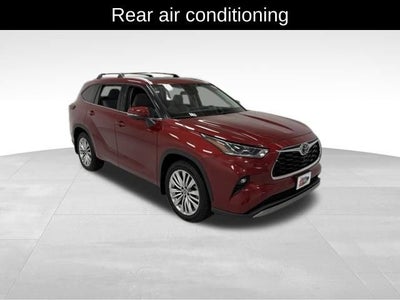 2024 Toyota Highlander Platinum