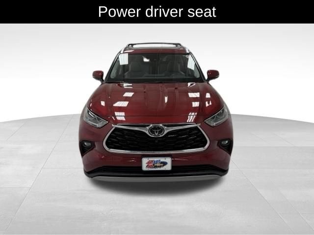 2024 Toyota Highlander Platinum