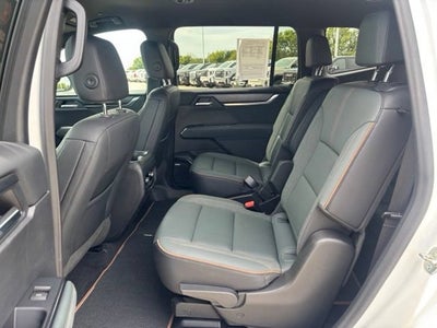 2024 GMC Acadia AT4