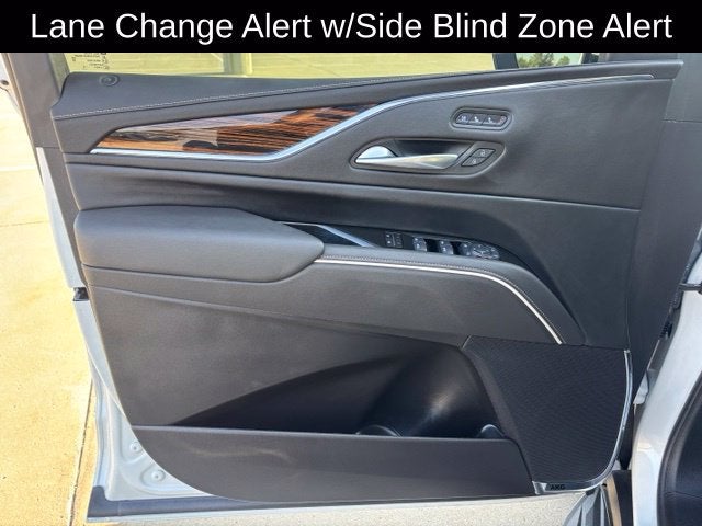 2024 Cadillac Escalade ESV Premium Luxury
