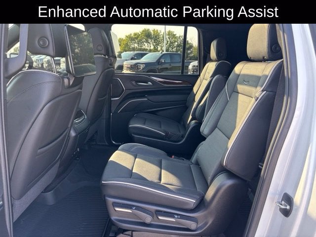 2024 Cadillac Escalade ESV Premium Luxury