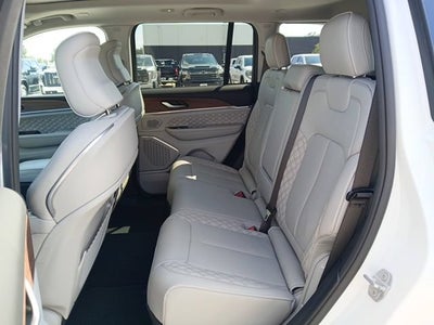2022 Jeep Grand Cherokee Summit 4x4