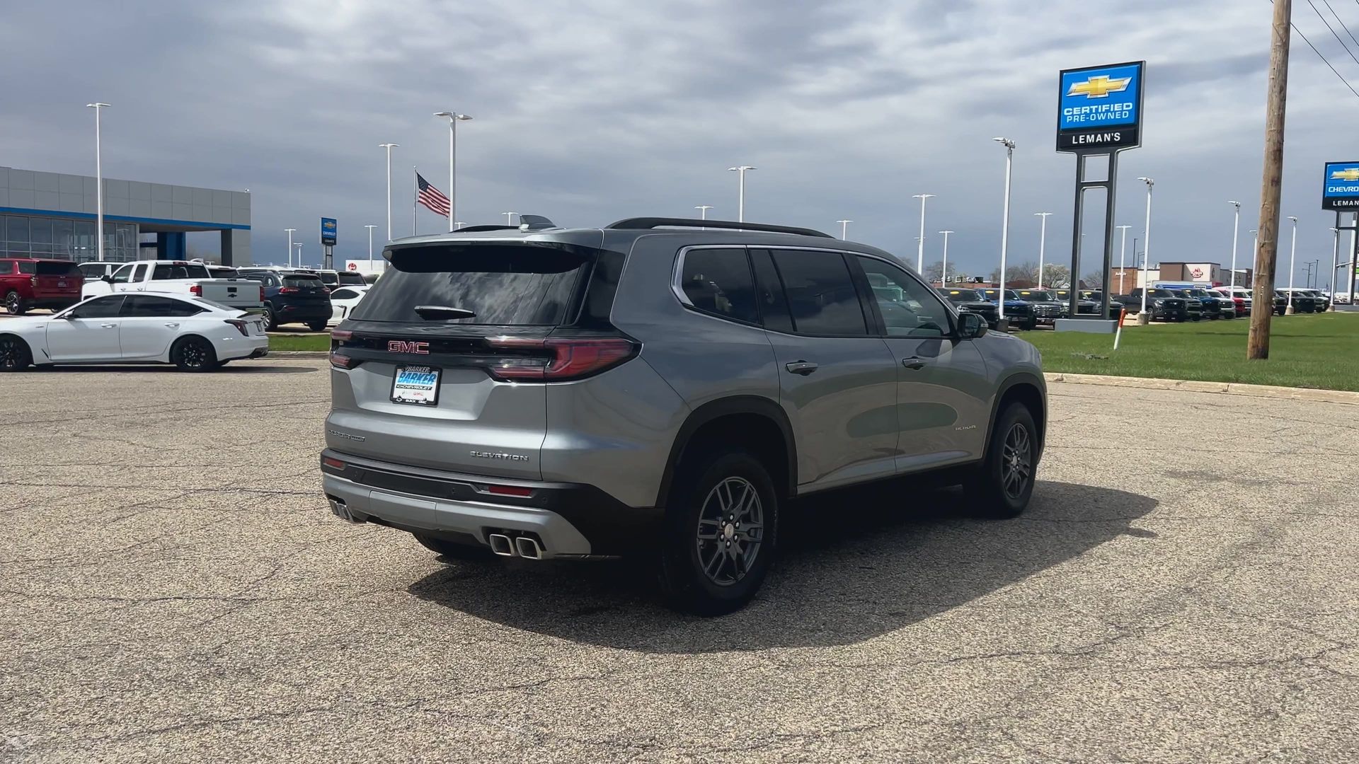 2026 GMC Acadia Elevation
