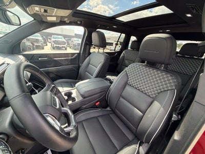 2024 GMC Acadia Denali