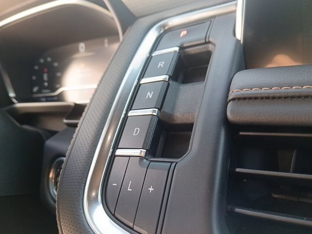 2024 GMC Yukon XL AT4