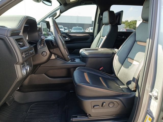 2024 GMC Yukon XL AT4