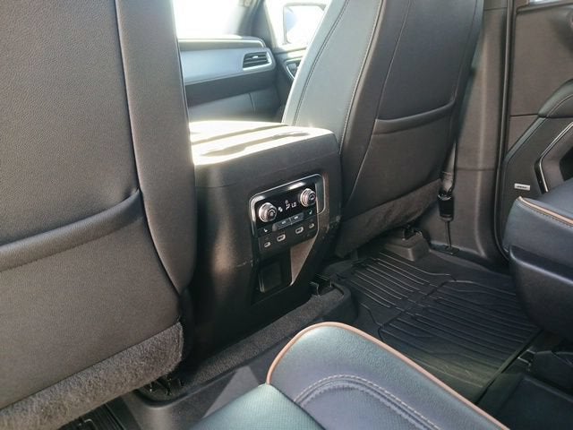 2024 GMC Yukon XL AT4