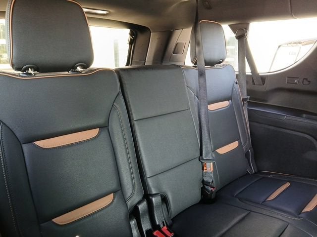 2024 GMC Yukon XL AT4