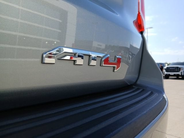 2024 GMC Yukon XL AT4