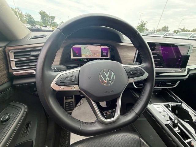 2024 Volkswagen Atlas 2.0T SEL Premium R-Line