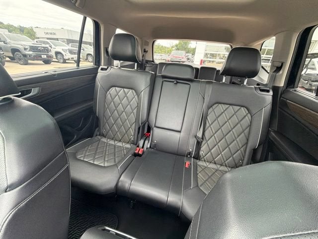 2024 Volkswagen Atlas 2.0T SEL Premium R-Line