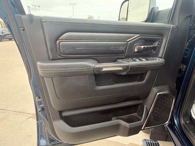 2022 RAM 3500 Limited Crew Cab 4x4 6'4" Box