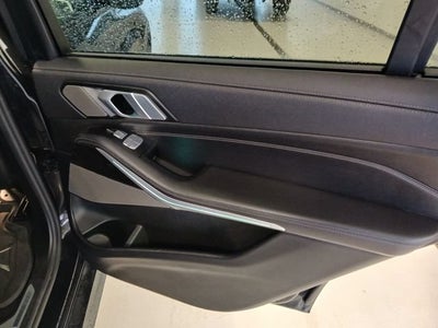 2022 BMW X7 M50i