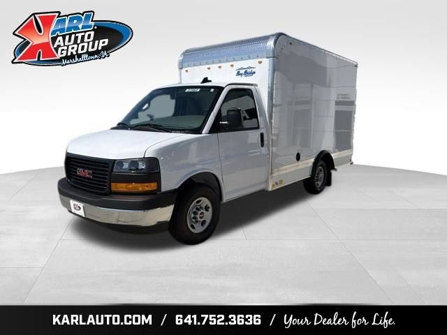2026 GMC Savana Cutaway 3500 1WT