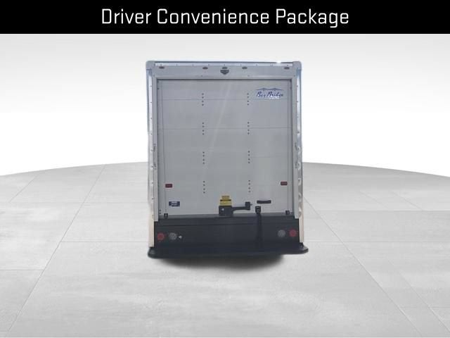 2026 GMC Savana Cutaway 3500 1WT