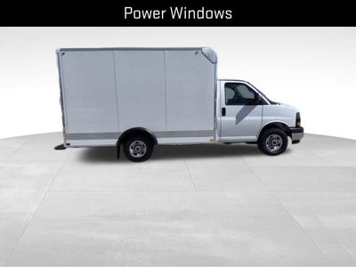 2026 GMC Savana Cutaway 3500 1WT