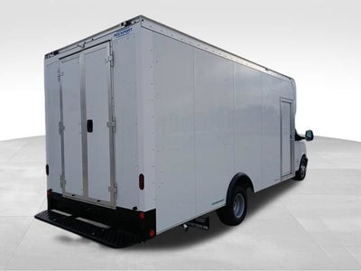 2026 GMC Savana Cutaway 4500 2WT