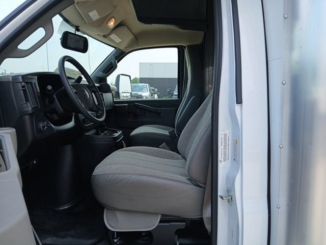 2026 GMC Savana Cutaway 4500 2WT