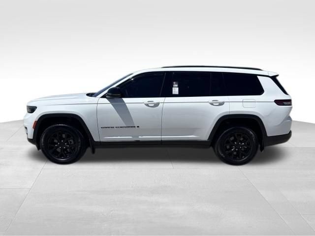 2024 Jeep Grand Cherokee L Altitude 4x4