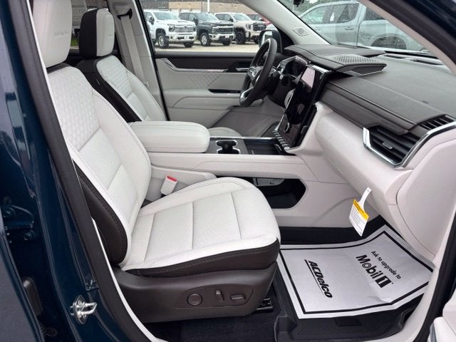 2027 GMC Acadia Denali