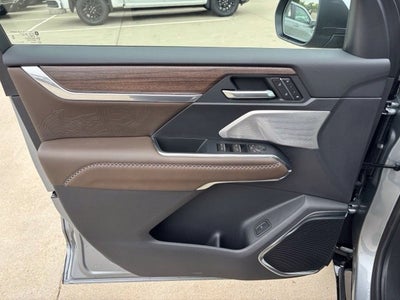 2027 GMC Acadia Denali Ultimate