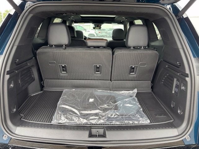 2027 GMC Acadia Denali Ultimate