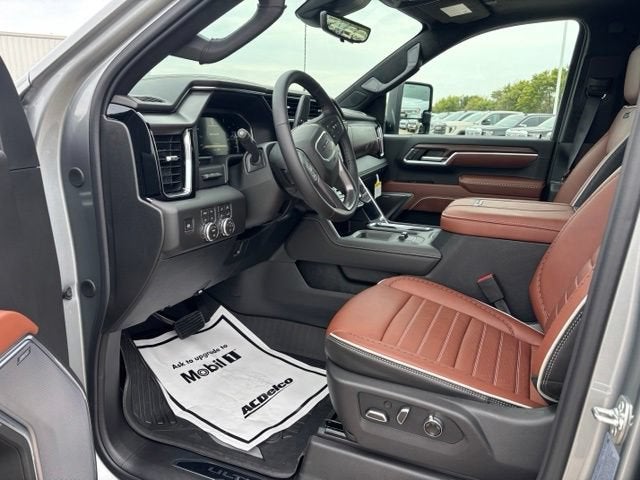 2026 GMC Sierra 3500 HD Denali Ultimate DRW