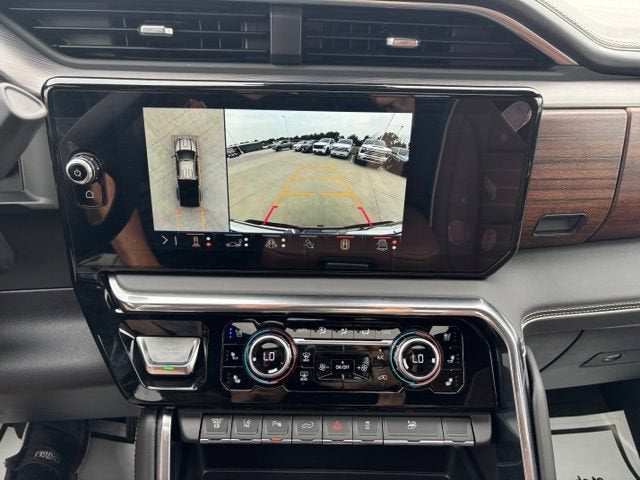 2026 GMC Sierra 3500 HD Denali Ultimate DRW